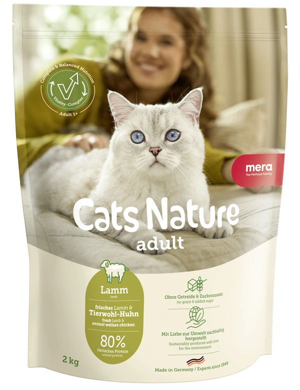 mera Cats Nature Adult